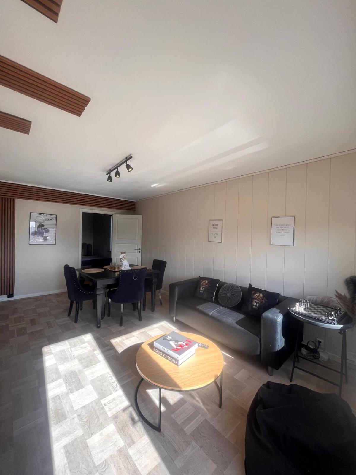Apartment Topsetasje-leil Helsfyr Ink Blk Oslo